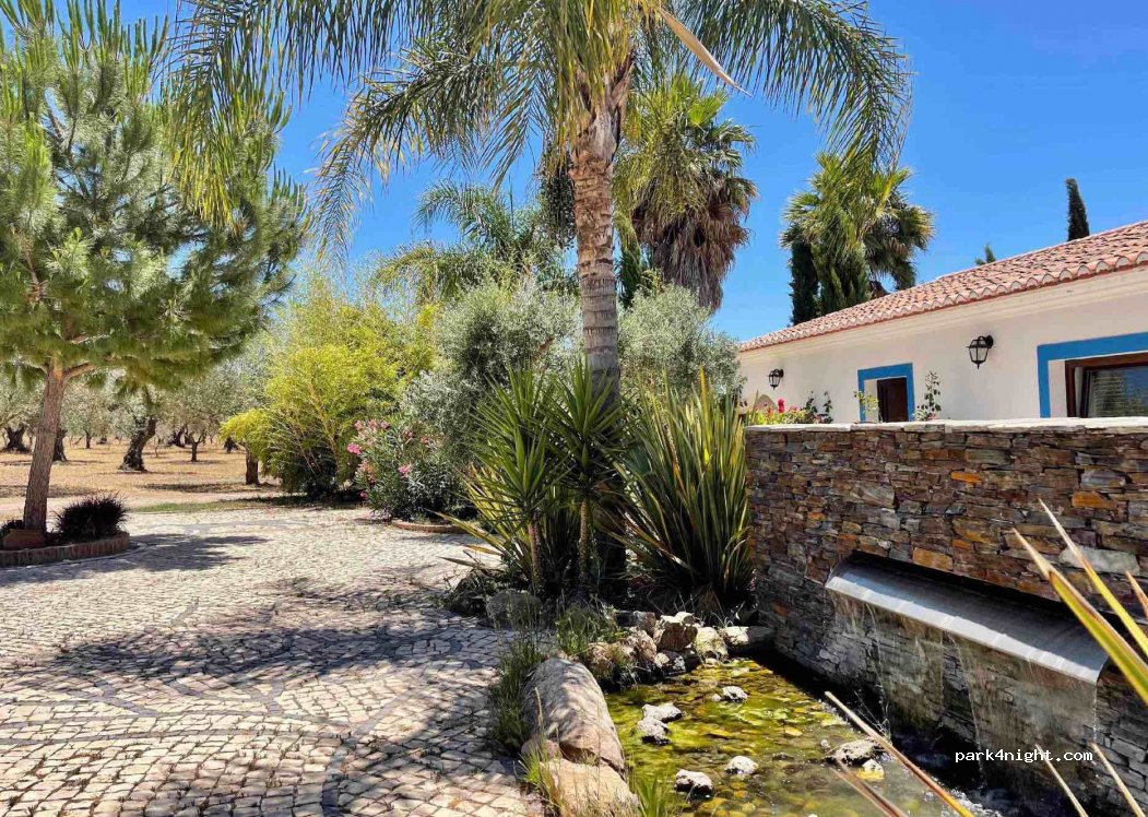 Oasis for Nature-, Animal-, Wine Lovers & Digital Nomads — foto 2