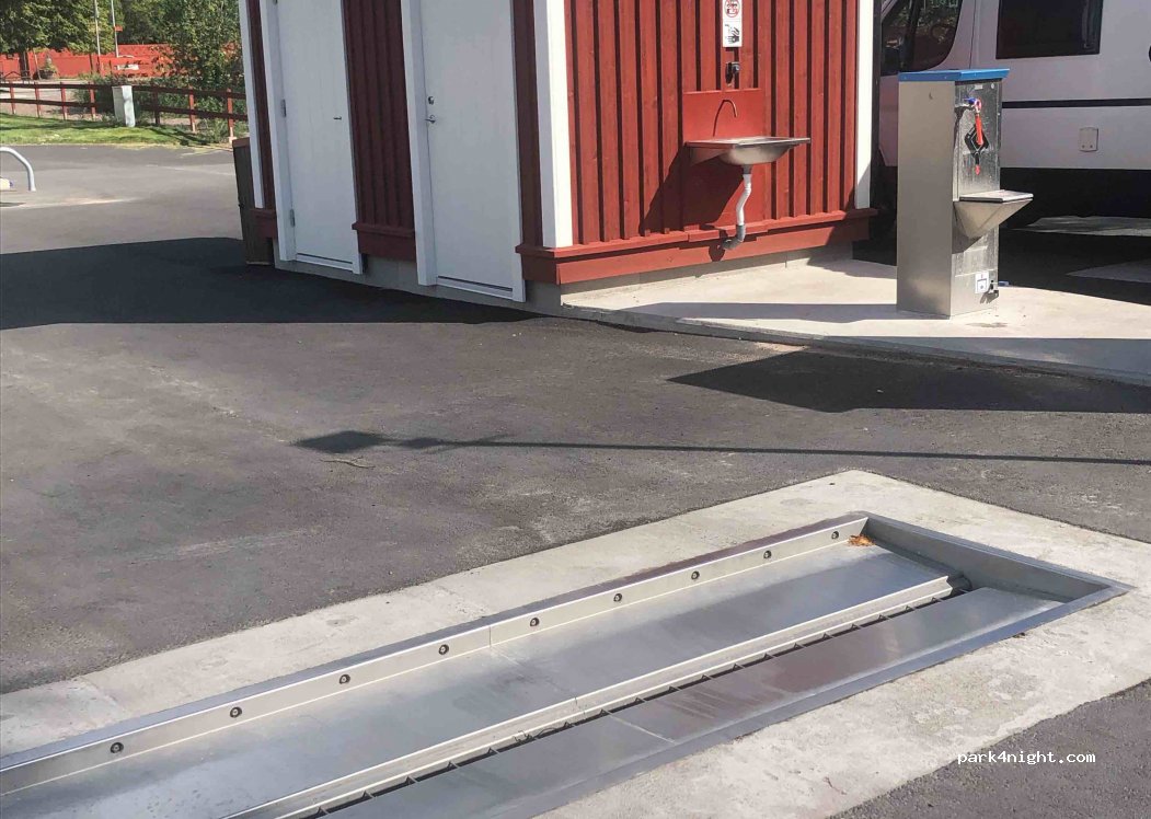 Astrid Lindgrens Värld | RV Parking — foto 4