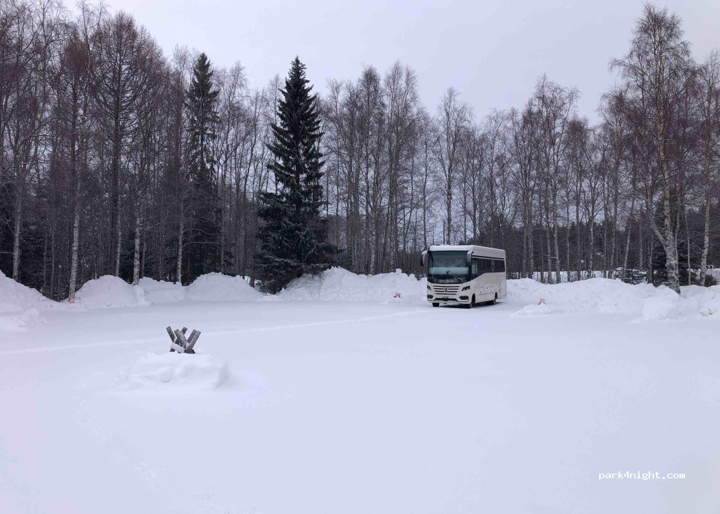 Hotel & Camping Yöpuu — foto 3