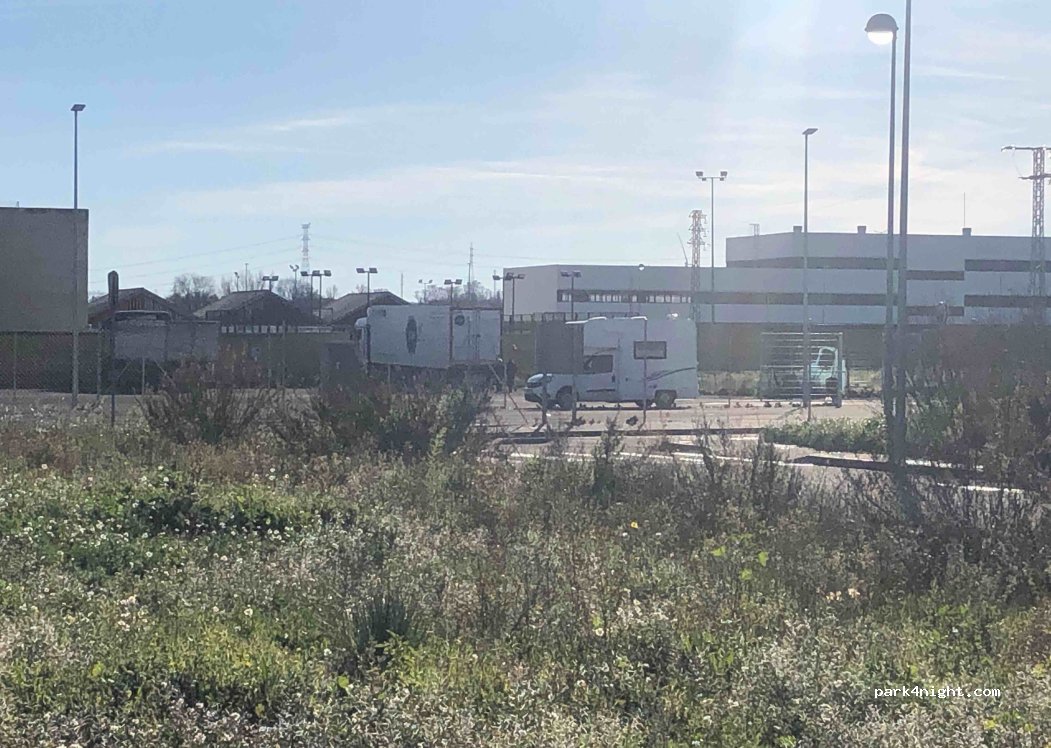 (31590) Castejón - 3 Camino Cementerio — foto 5