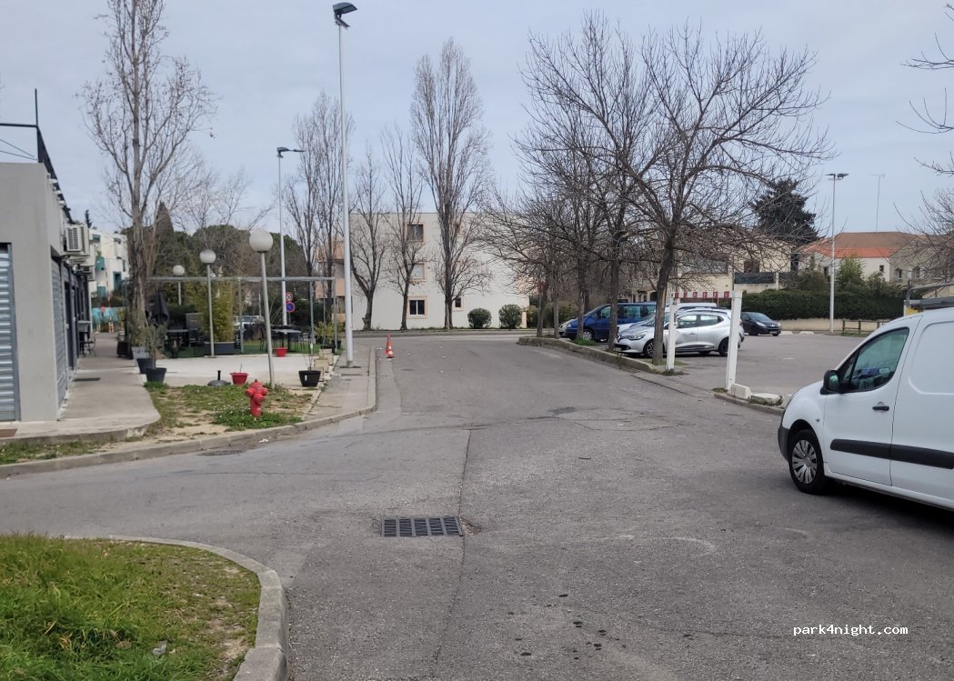 (34090) Montpellier - 410-496 Avenue du Château d'O — foto