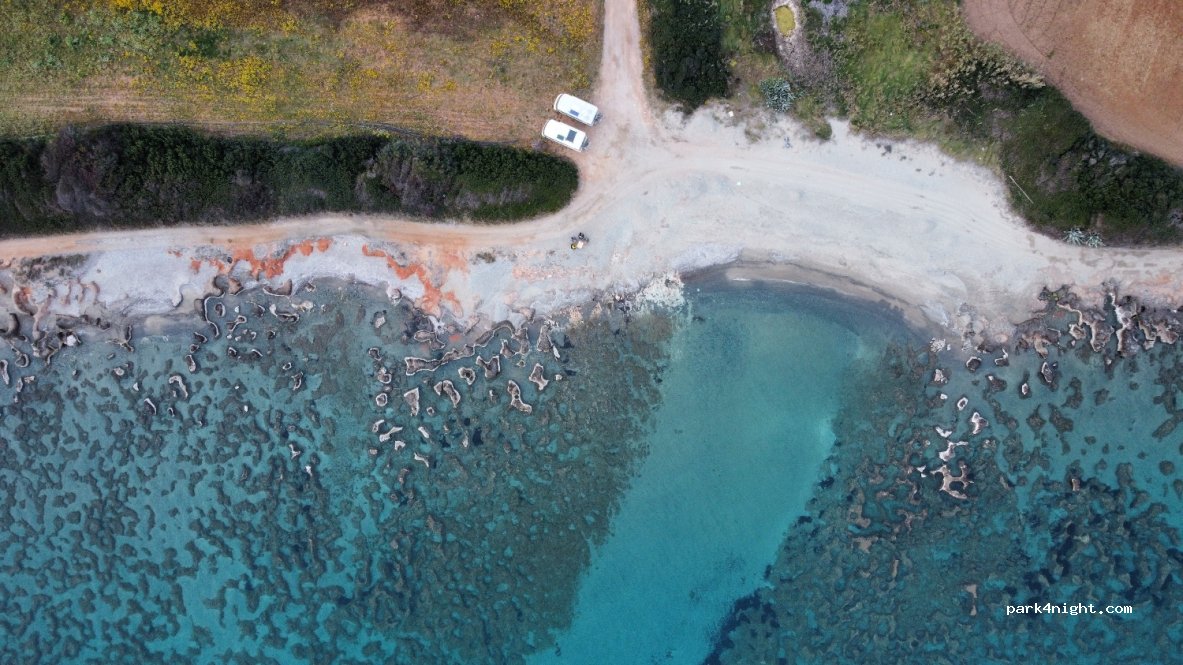 (230 53) Monemvasia - Unnamed Road — foto 3