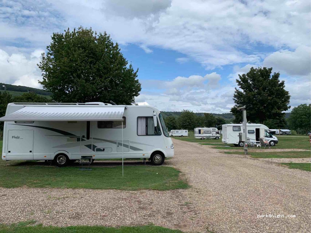 Camping & Restaurant Moselblick | Klüsserath — foto