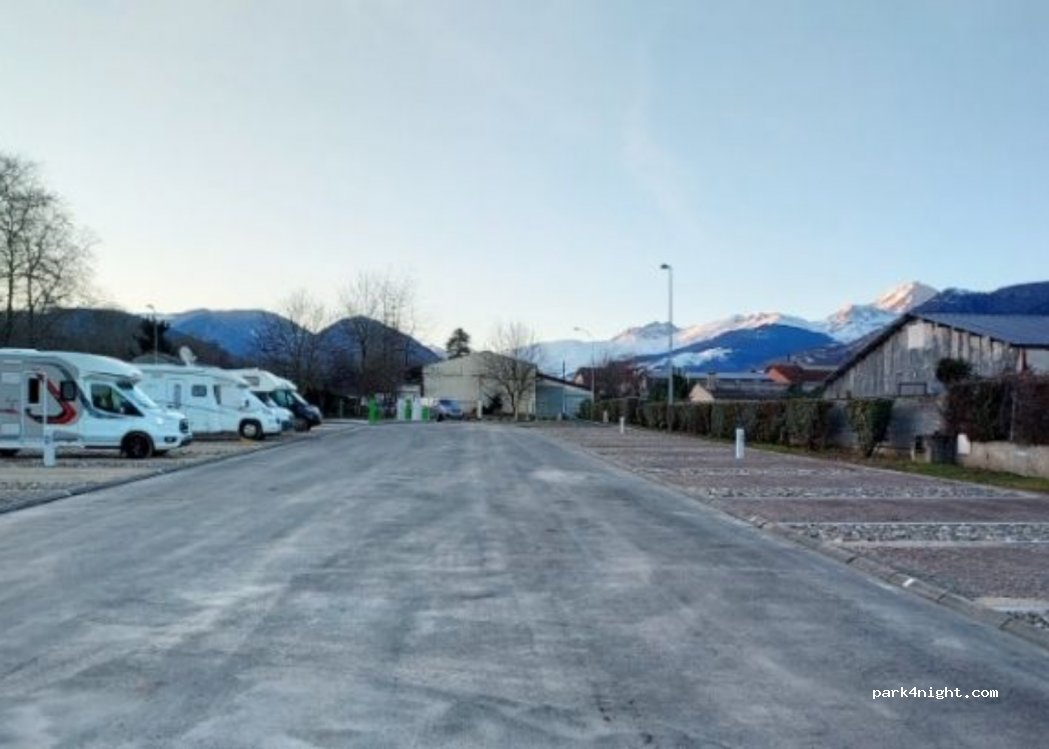 (65200) Bagnères-de-Bigorre - 10 Rue René Cassin — foto