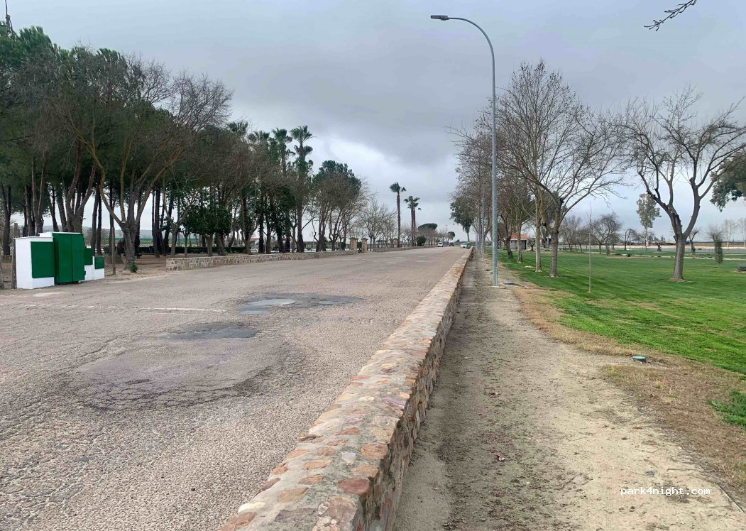 (06410) Santa Amalia - Calle San Juan — foto 3