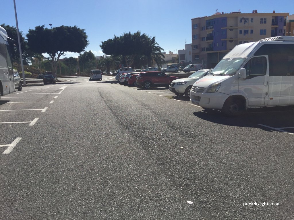 (35110) Vecindario - 75 Calle la Centrífuga — foto 2