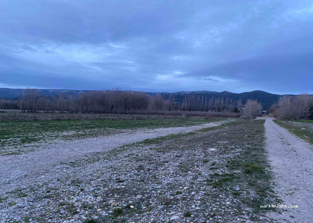 (13350) La Roque-d'Anthéron - — foto