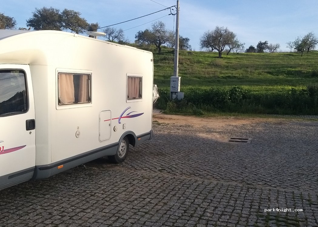 (8200) Albufeira - 4 Caminho Quinta da Bolota — foto 3
