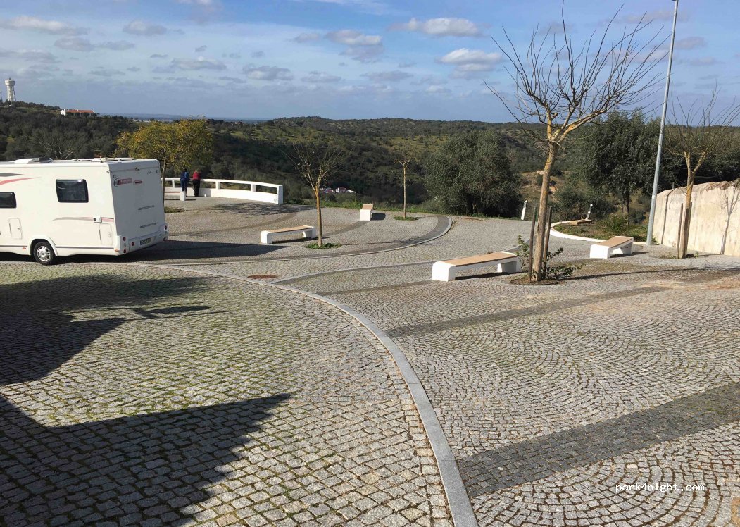 (7490) Pavia - 21 Rua de Aviz — foto 4