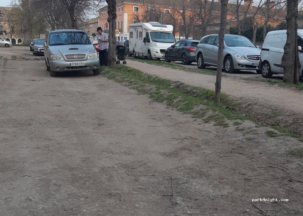 (28300) Aranjuez - 27 Calle de San Antonio — foto 2
