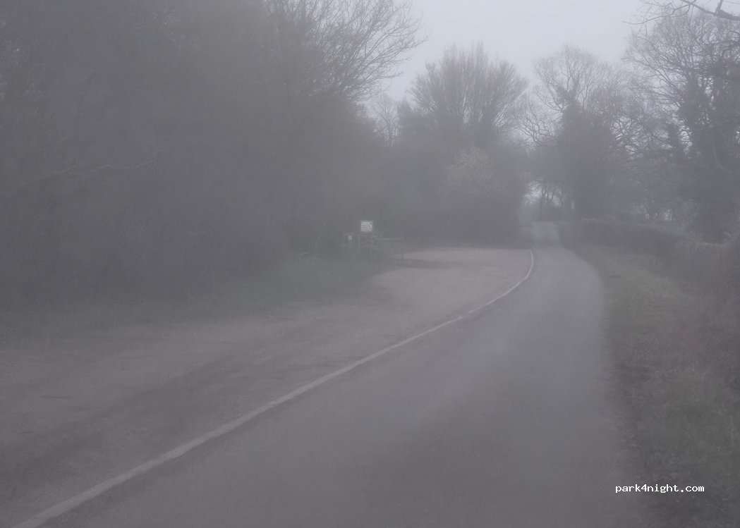 (CO8 5BN) Bures - Smallbridge Entry — foto