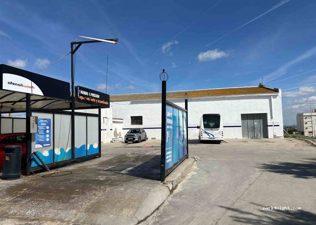 (41740) Lebrija - 56 Avenida Antonio Calvo Ruiz — foto