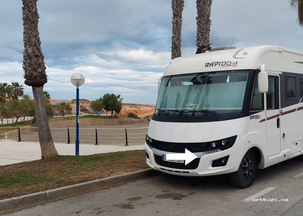 (03189) Orihuela - Carrer los Claveles — foto 3