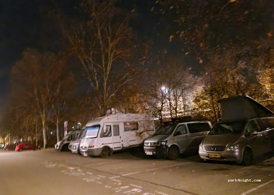 Aire de camping-cars Belleville-en-Beaujolais — foto 5