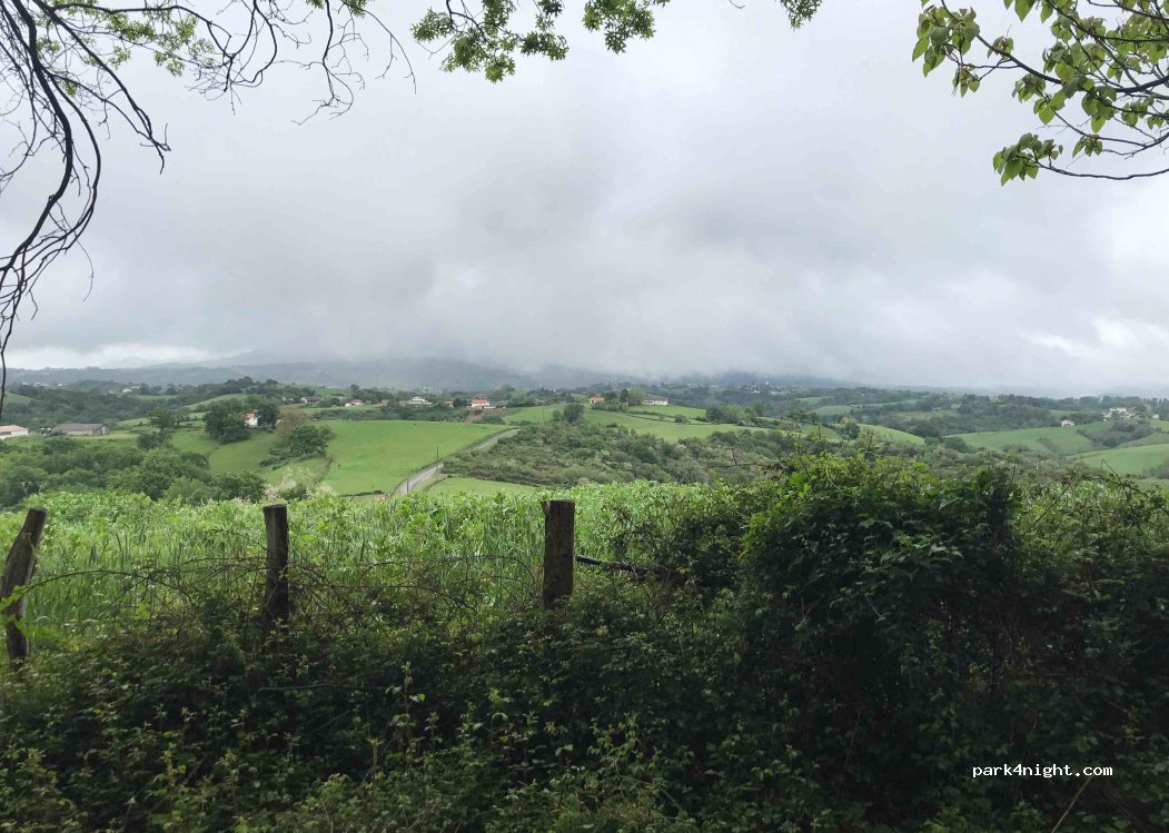 (64240) Hasparren - Unnamed Road — foto
