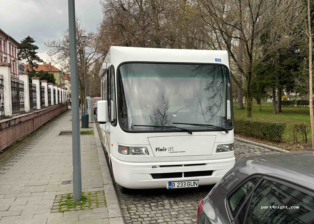 (400347) Cluj-Napoca - 21 Strada Arany János — foto 3