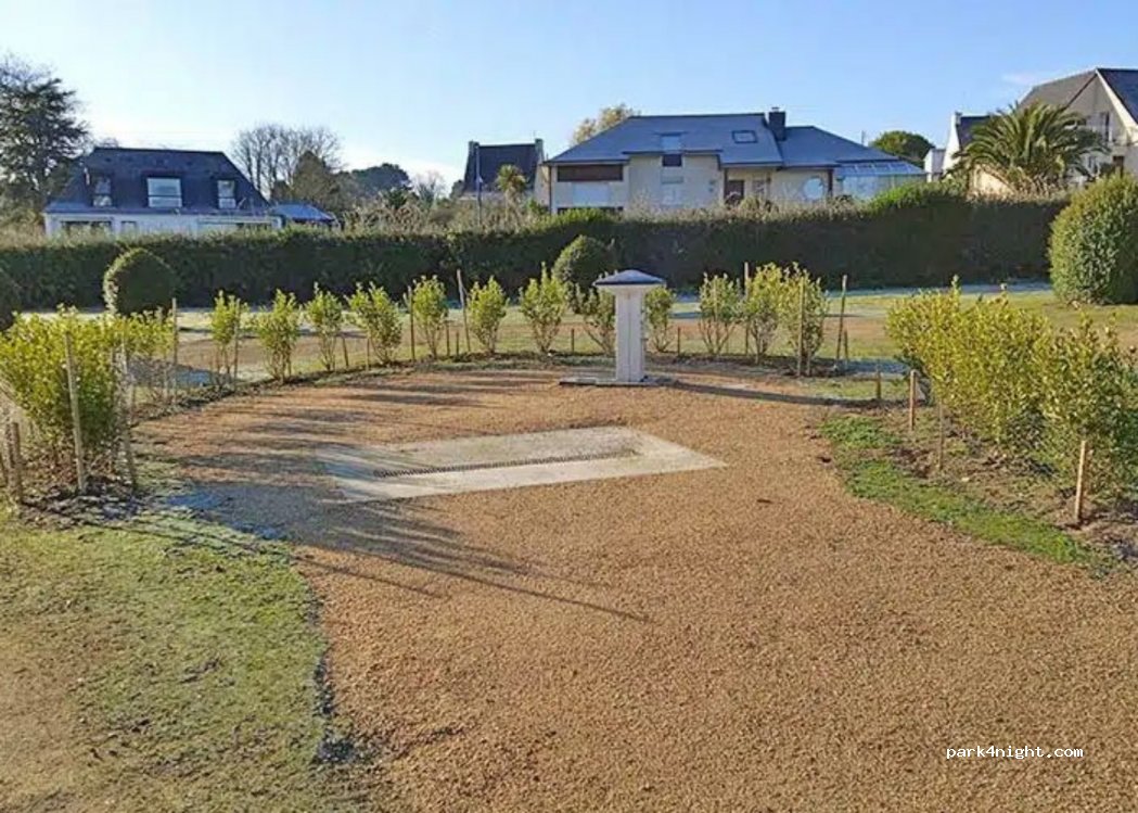 (29241) Locquirec - 13 Rue du Terrain des Sports — foto 3
