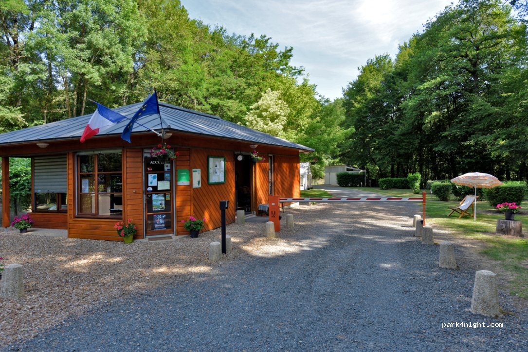 Camping Onlycamp - Le Val Joyeux — foto