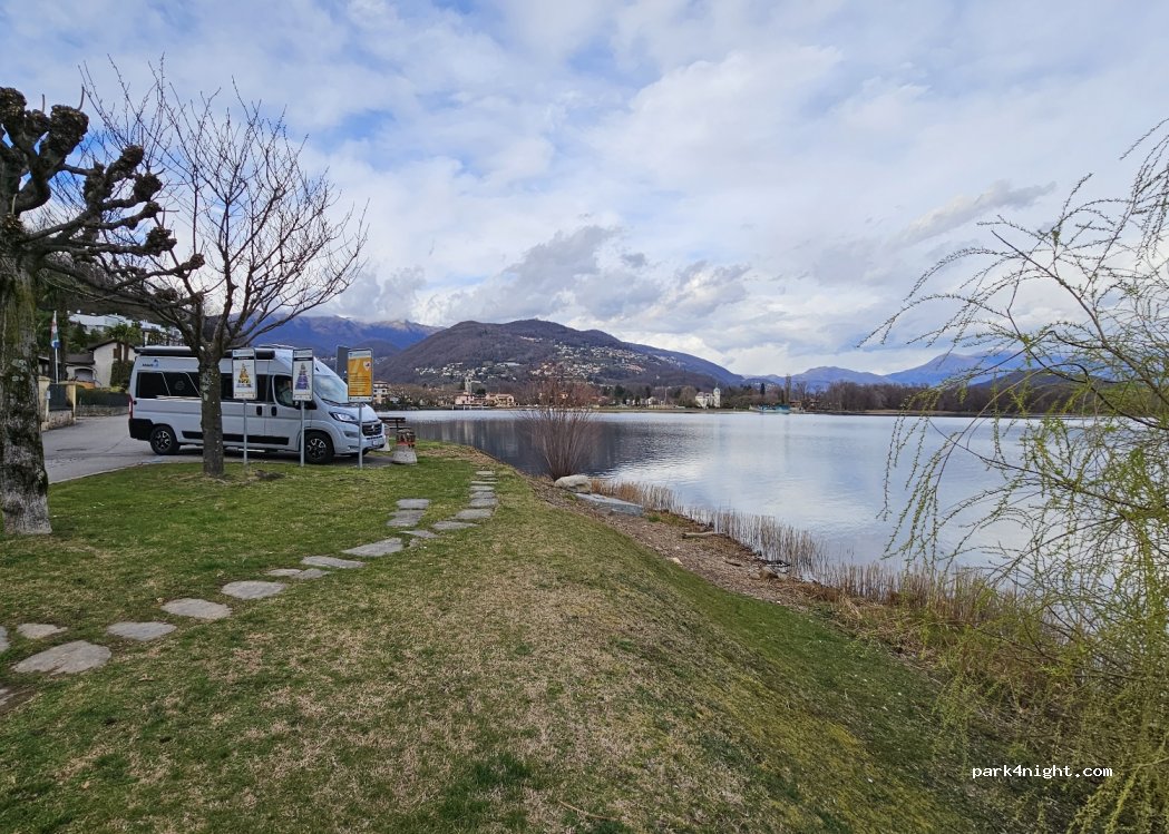 (6987) Caslano - 18 Via Meriggi — foto 3
