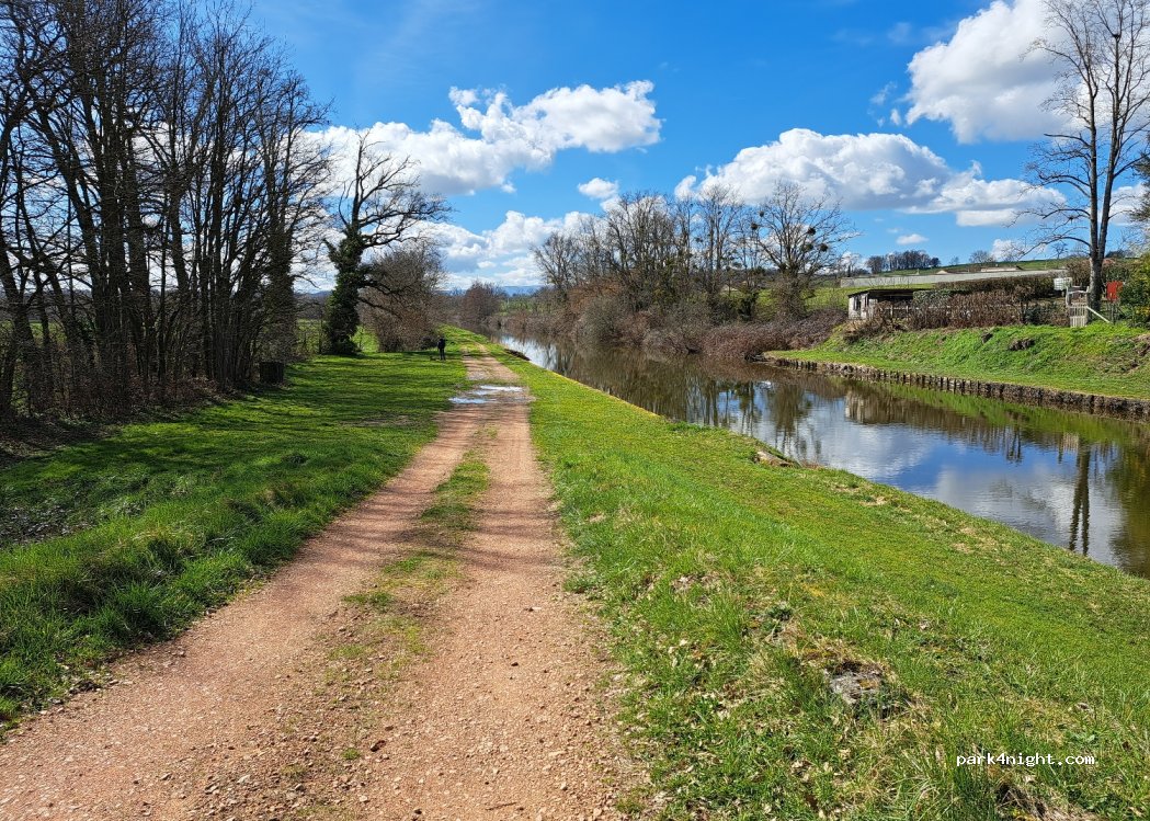 (71110) Artaix - 61 Impasse du Canal — foto