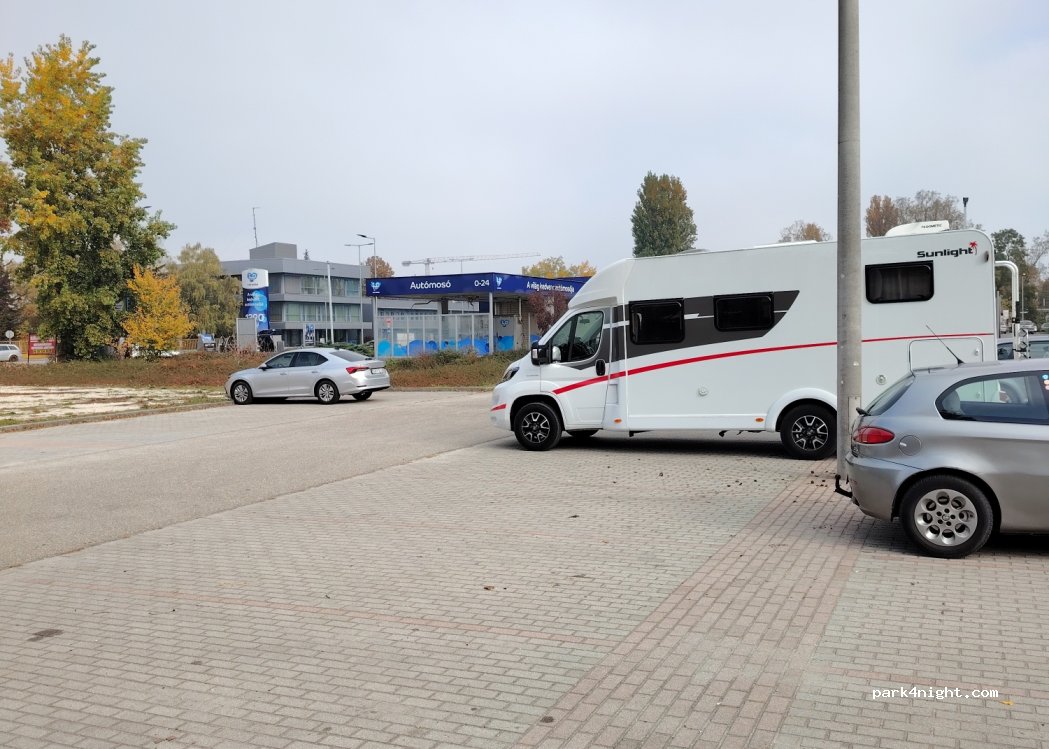 (6000) Kecskemét - 12/b Izsáki út — foto