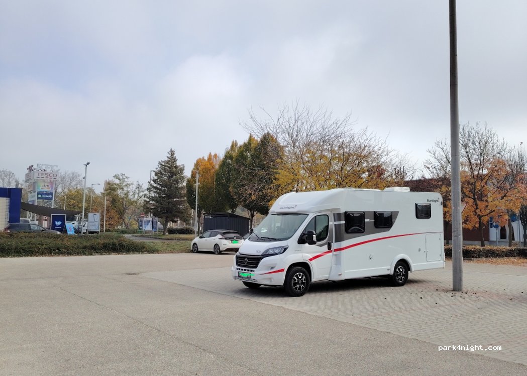 (6000) Kecskemét - 12/b Izsáki út — foto 2