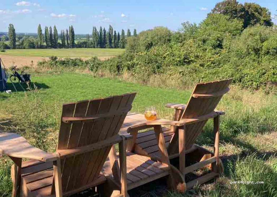 (8356) Nagygörbő - 33 Patak utca — foto