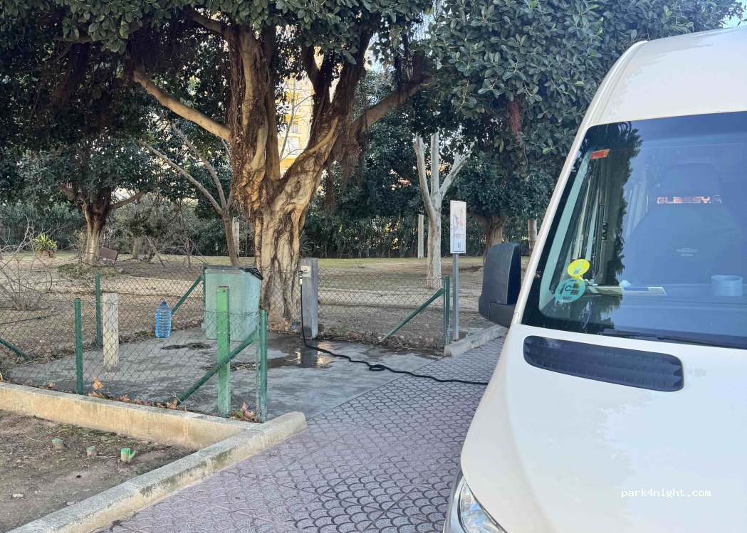 (03710) Calp - 66 Carrer Xaloc — foto 2