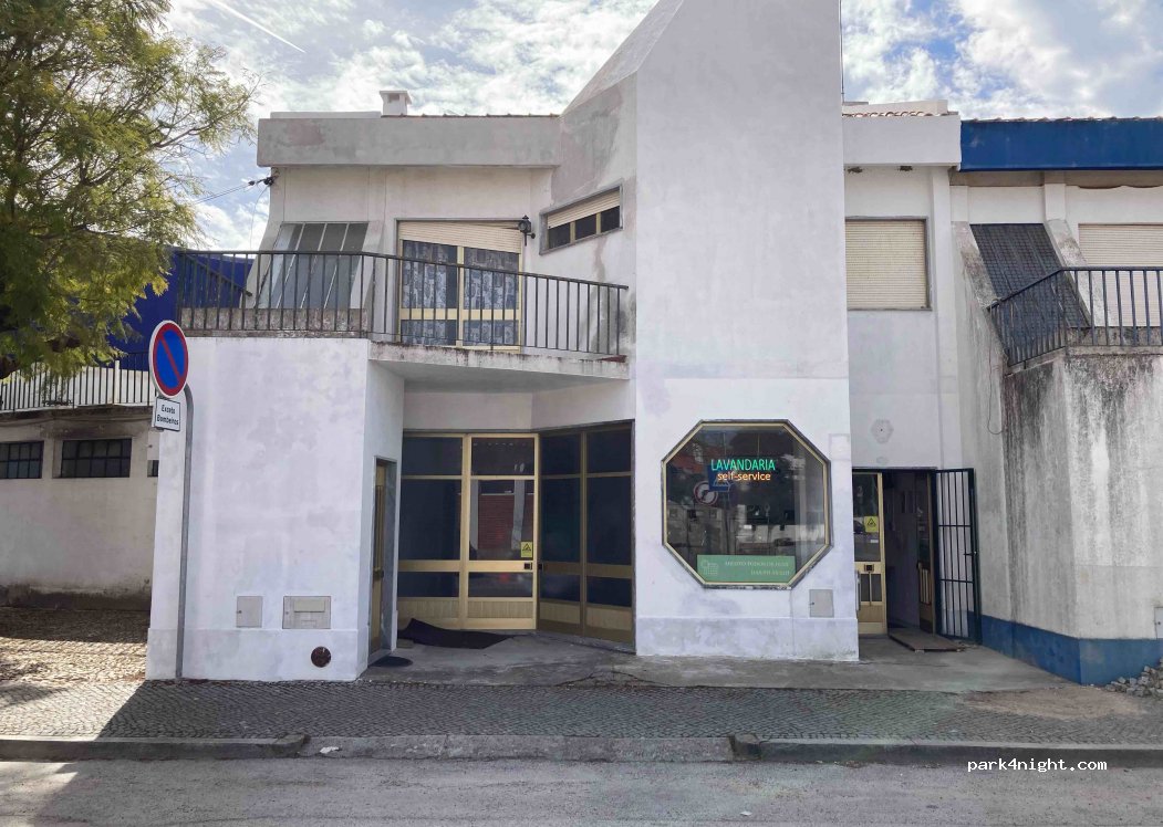 (6050) Nisa - 19 Rua dos Lusíadas — foto