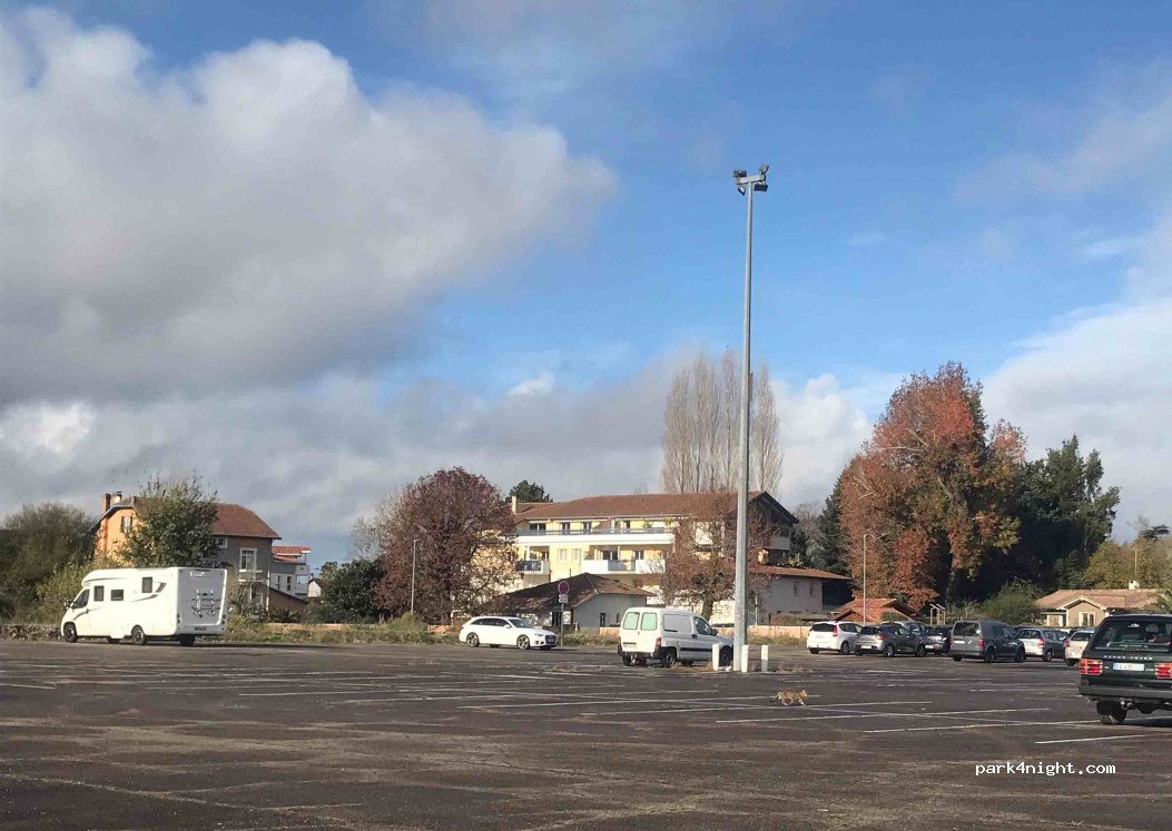 (40230) Saint-Vincent-de-Tyrosse - 901 Rue du Higue — foto 3