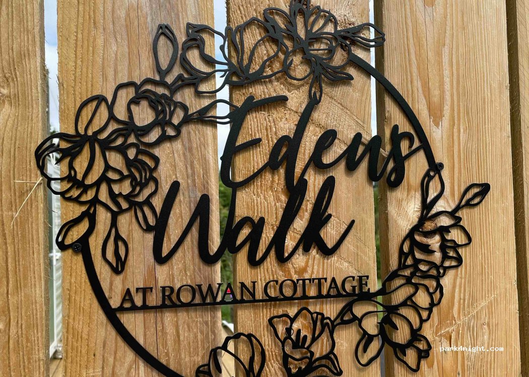 Eden’s Walk at Rowan Cottage — foto