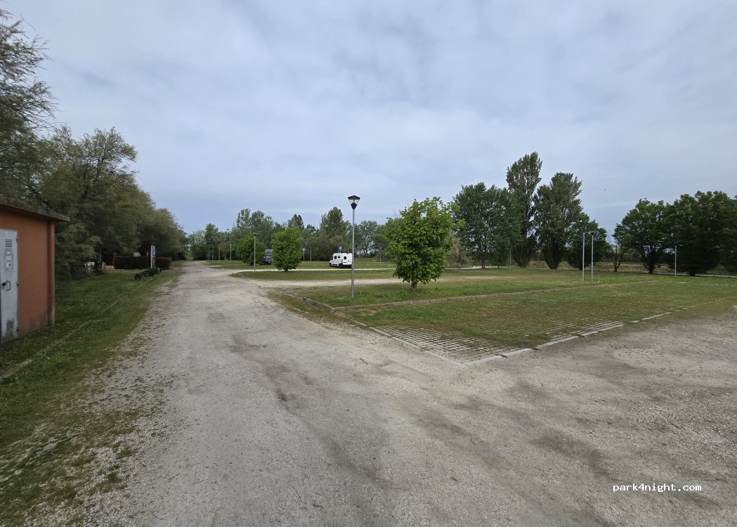 (44020) Ostellato - 1 Strada Argine Mezzano — foto 3