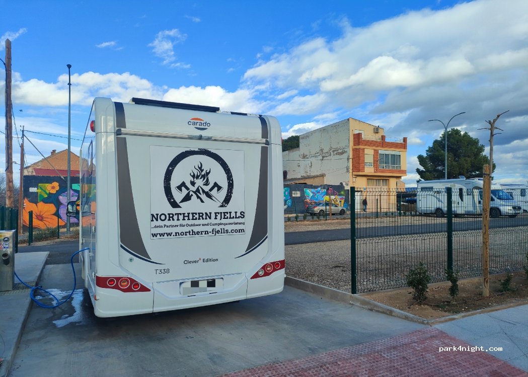 (02660) Caudete - 70 Calle San Jaime — foto 3