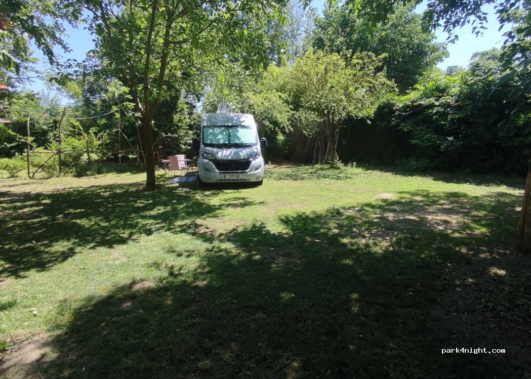 Area sosta Cardano Parking for Campers — foto 3