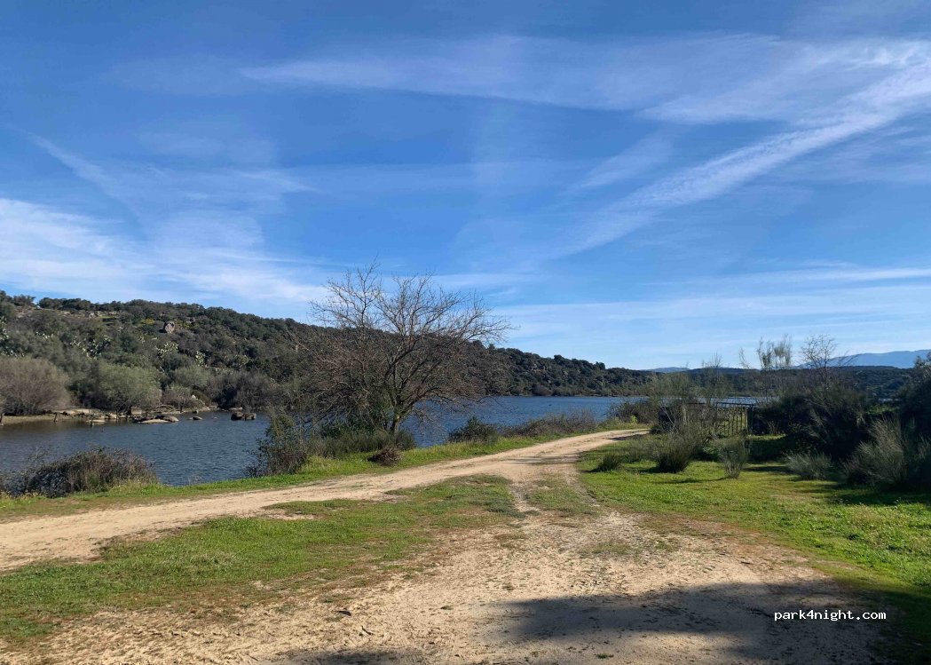 (10665) Guijo de Granadilla - — foto 2