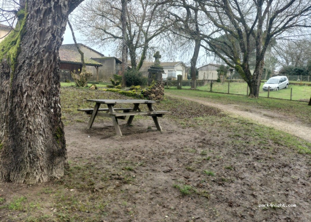 (33840) Captieux - 1 Route de Mont de Marsan — foto 4