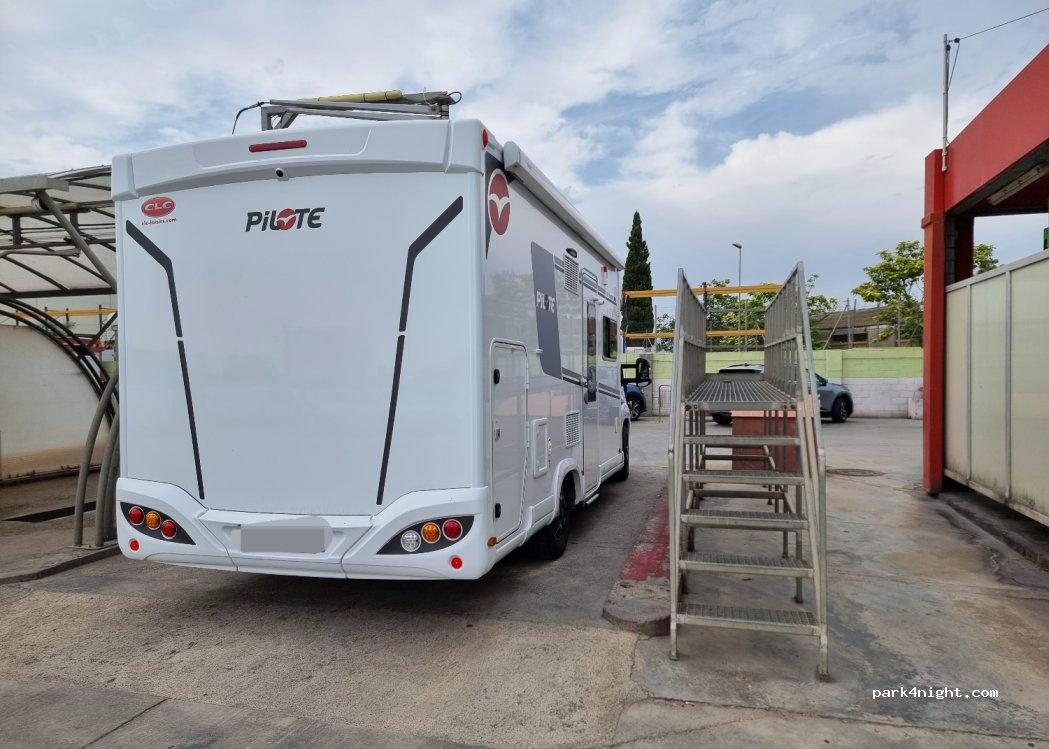 (17484) Vilatenim - km. 29 Avinguda de Roses — foto 2