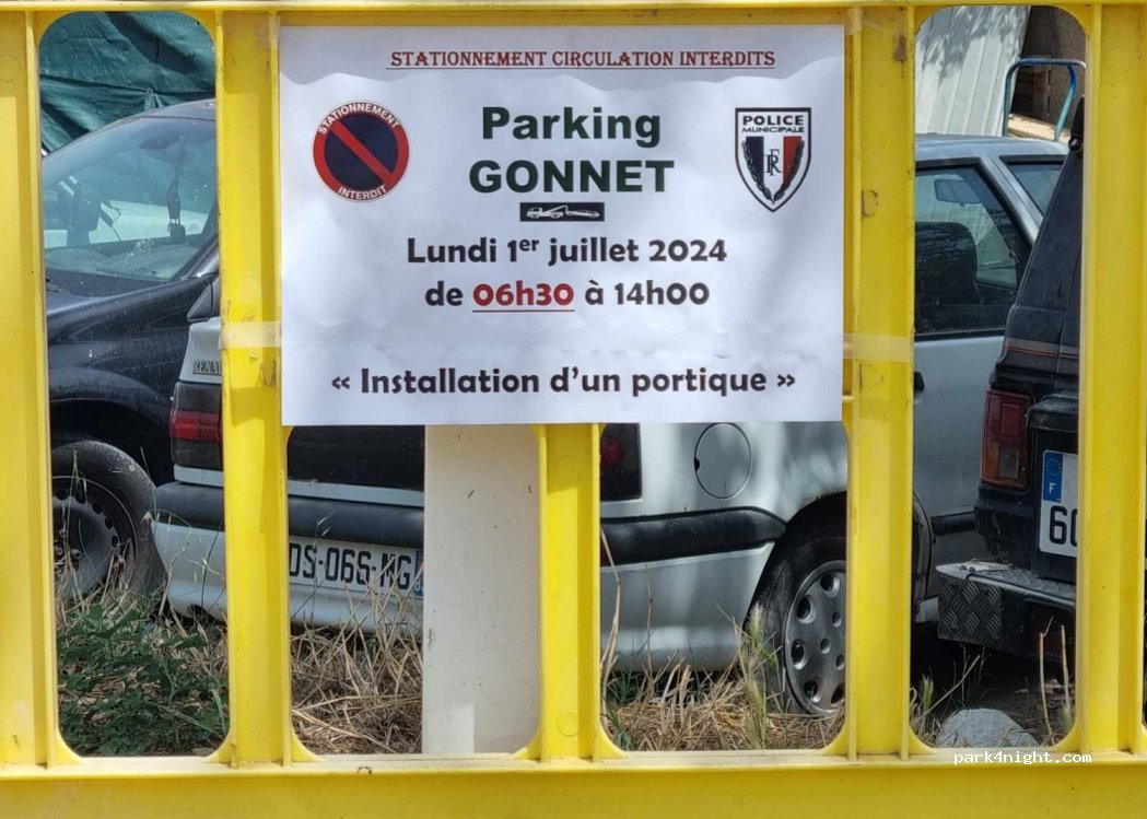(83520) Roquebrune-sur-Argens - Rue Près Cheveaux — foto 4