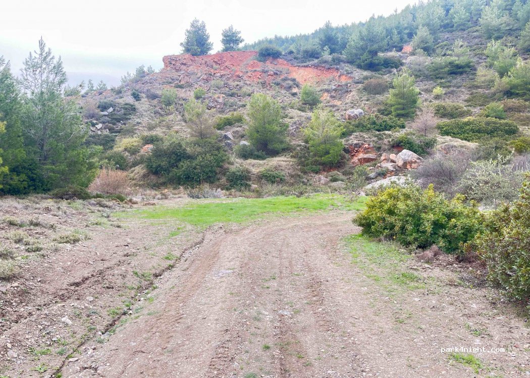 (341 00) Lilantia - Unnamed Road — foto 2
