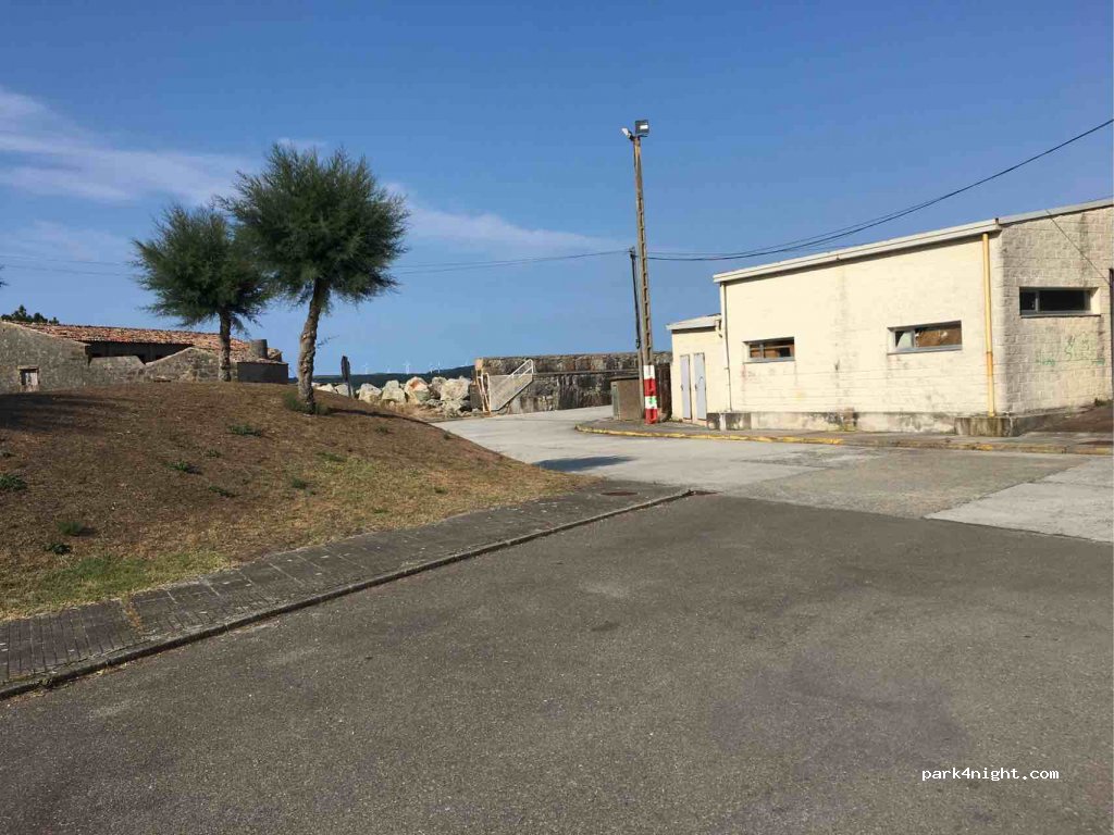 (15125) Muxía - 53 Rúa Mariña — foto 2
