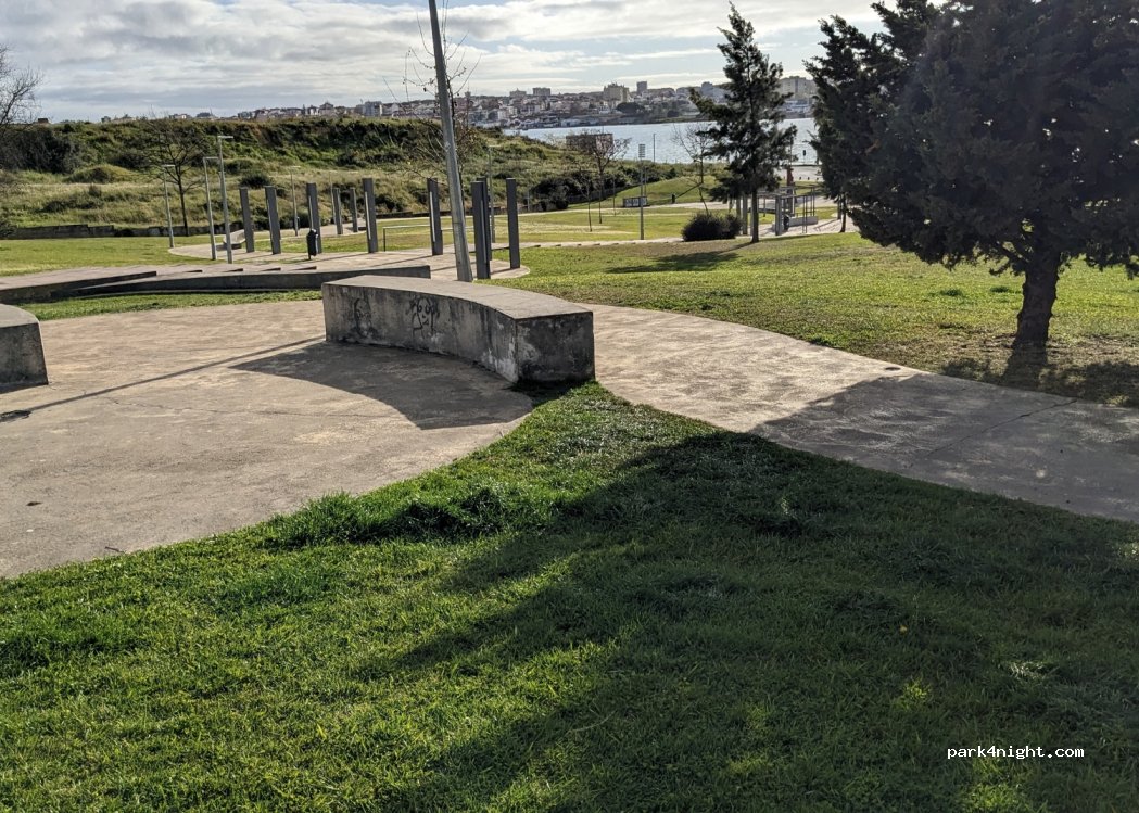 (2840) Seixal - Av Albano Narciso Pereira — foto 3