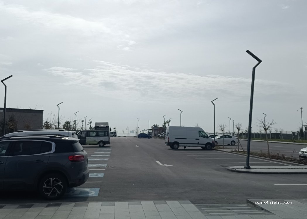 (33010) Akdeniz - unnamed road — foto 2
