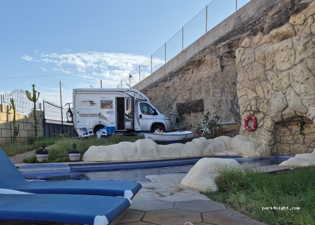 Caravanig de Alba — foto 3