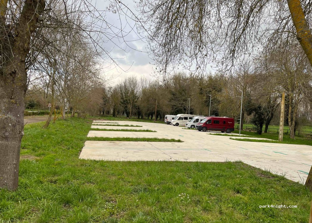 (26240) Castañares de Rioja - 32 Carretera Haro — foto 5