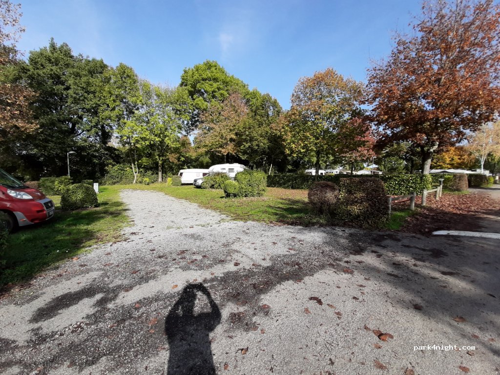 Camping Le Châtelet *** — foto
