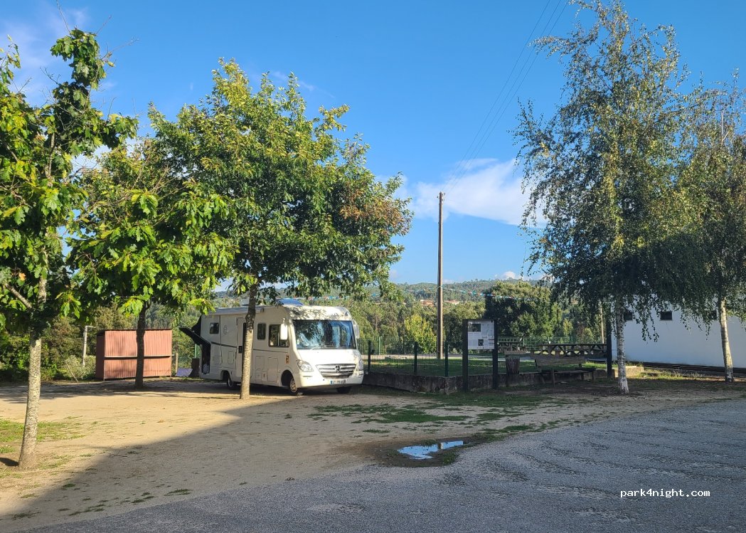 (3680) Arcozelo das Maias - Rua da Estação — foto 4