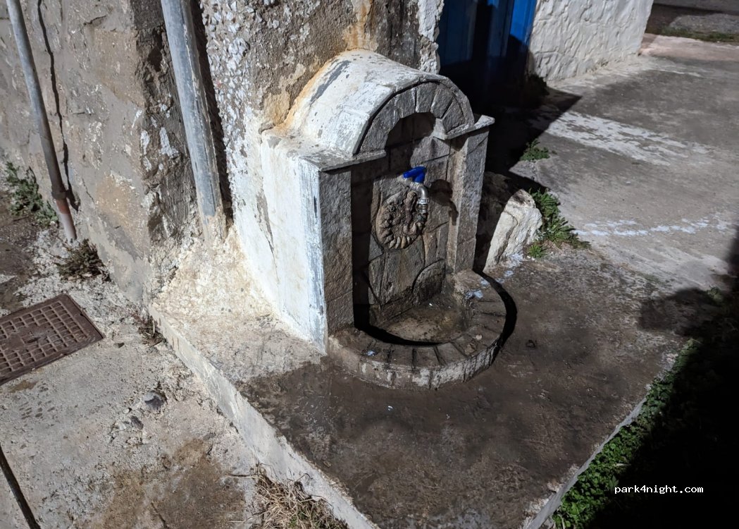 (680 02) Kamariotissa - Unnamed Road — foto 3