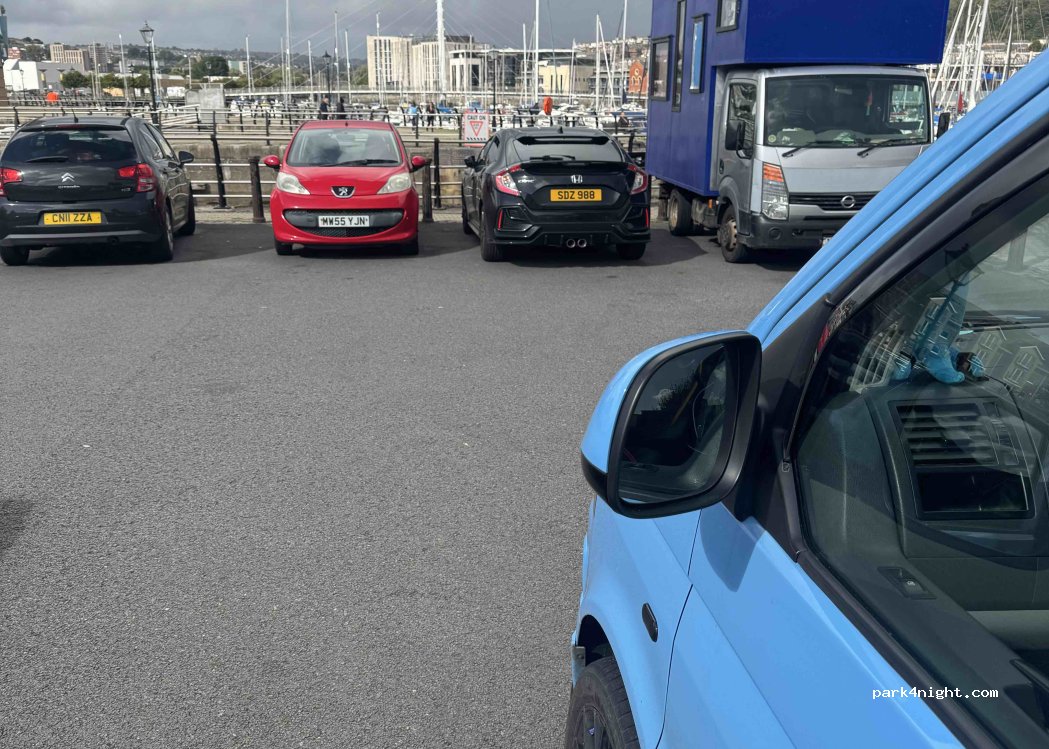 (SA1 1UN) Swansea - Trawler Road — foto 4