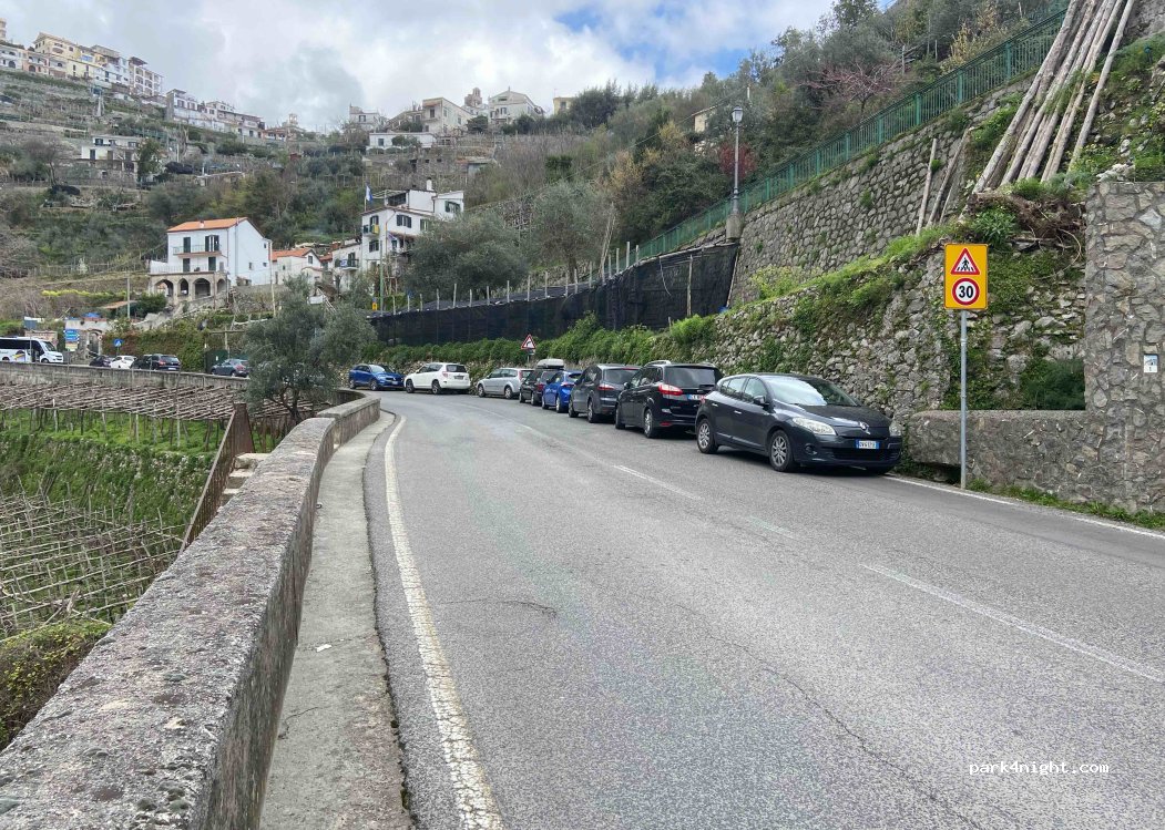 (84010) Ravello - 1 Strada Statale di Ravello — foto