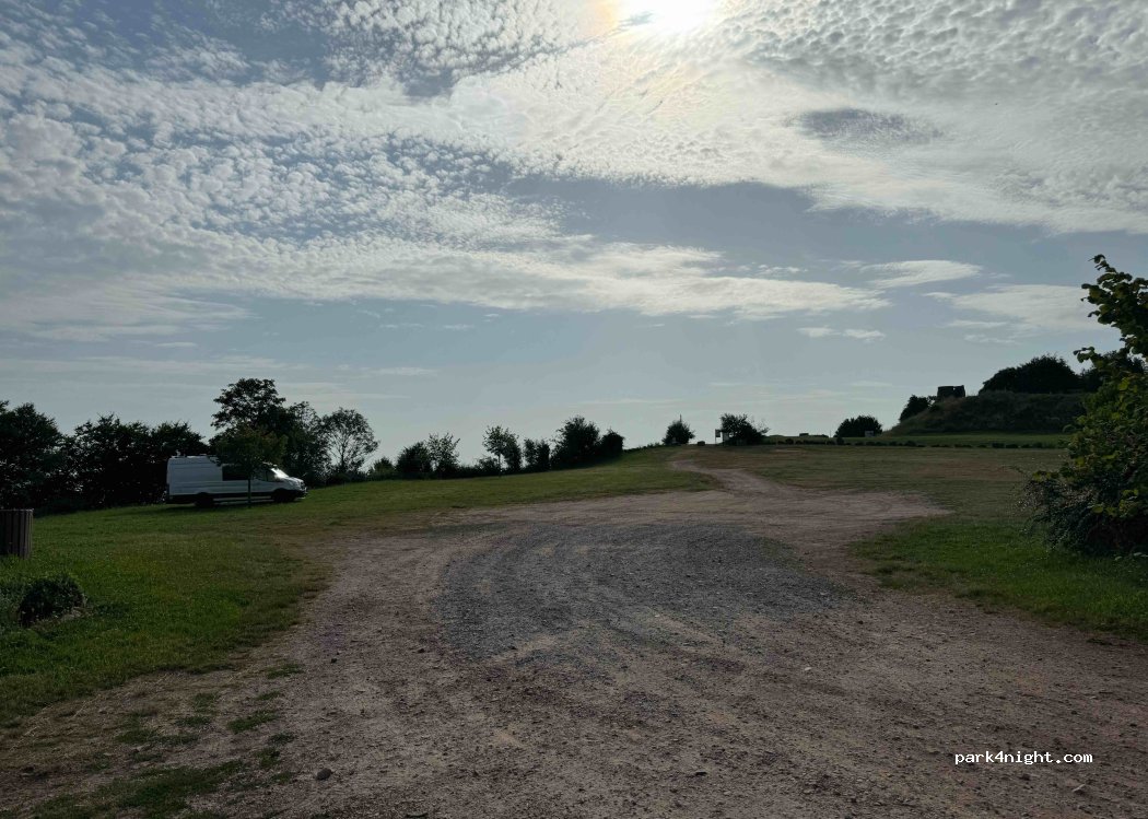 (71220) Suin - Route de la Butte — foto 4
